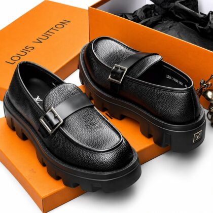 High Quality Luxury Sneakers