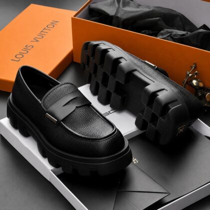 High Quality Lv Luxury Shoe